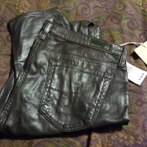 Leather-like leggings